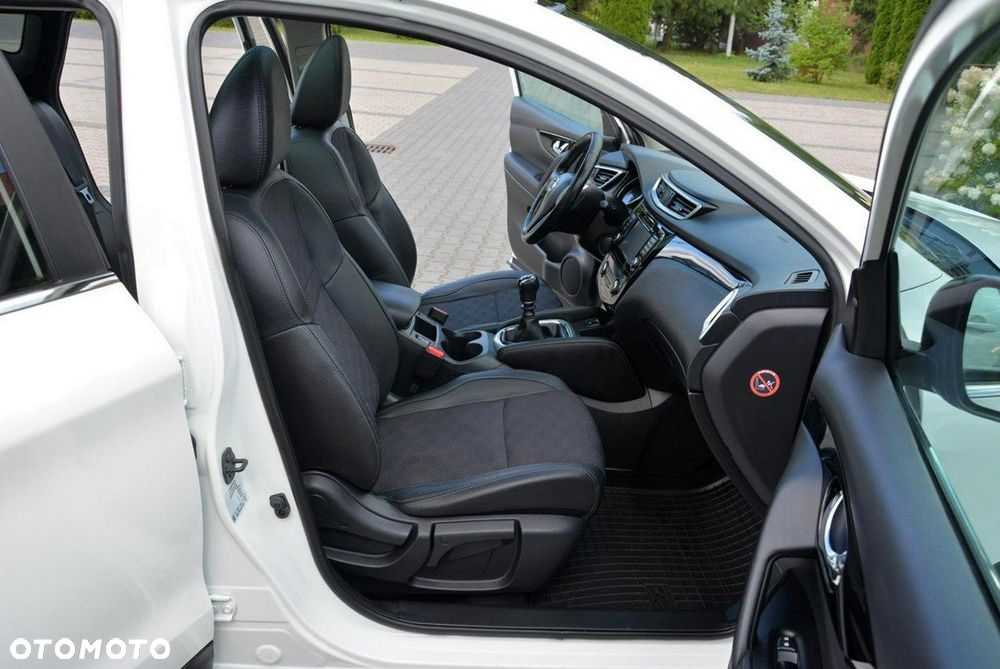Nissan Qashqai - 16