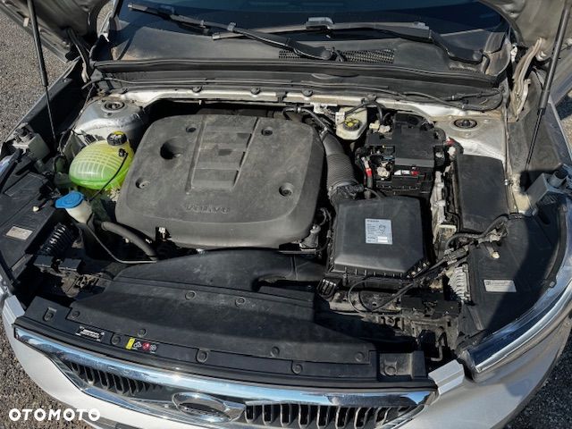 Volvo XC 40 D4 AWD Geartronic Momentum - 36