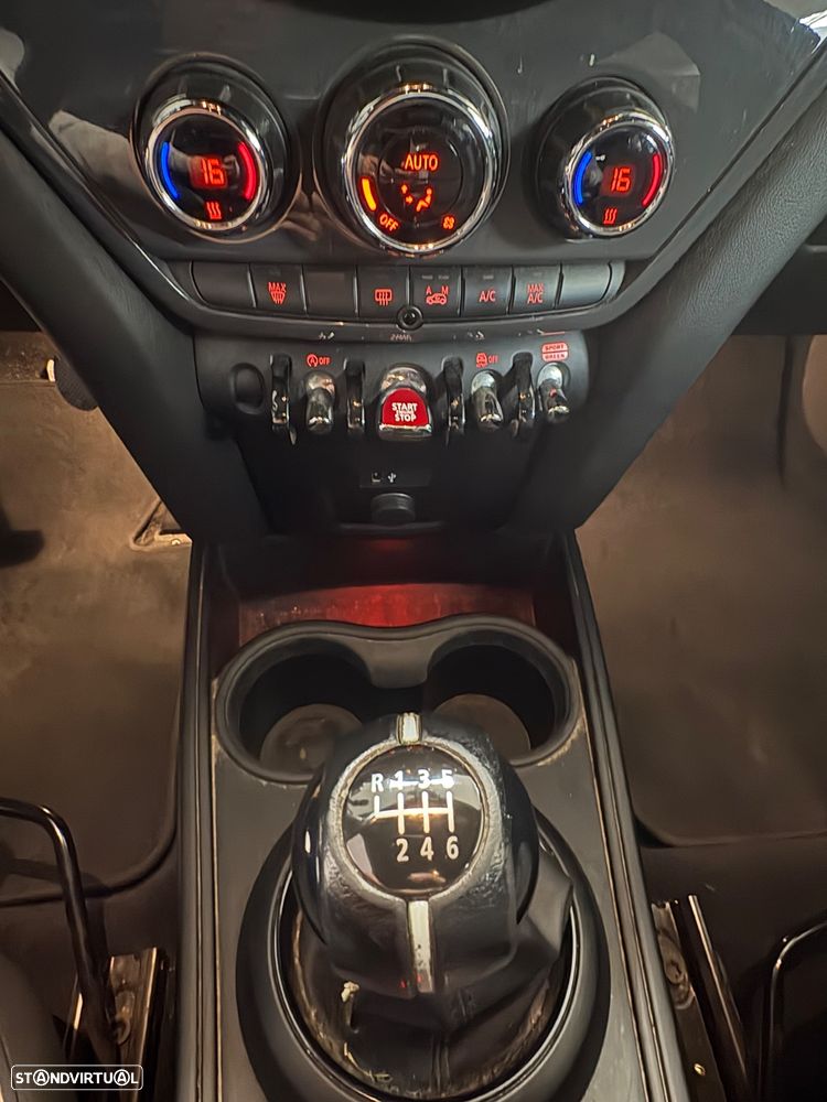 MINI Countryman One D - 22