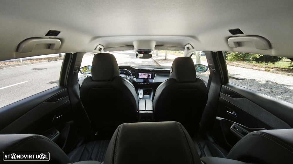 Peugeot 308 1.6 Hybrid Allure Pack e-EAT8 - 23