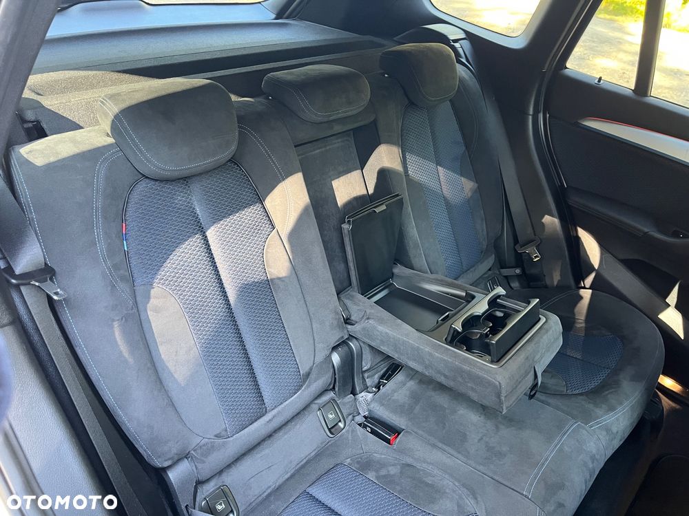 BMW X1 - 32