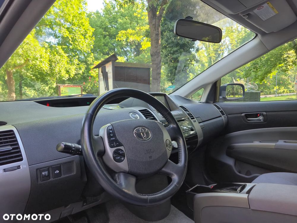 Toyota Prius 1.5 VVT-i Prestige - 15