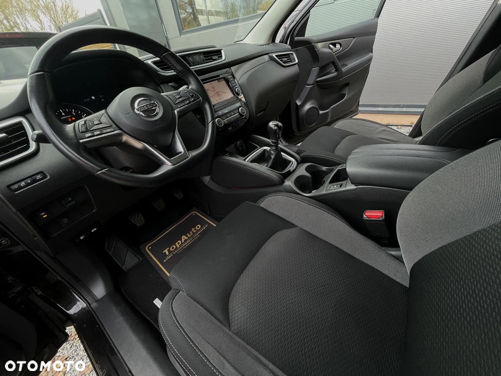 Nissan Qashqai 1.3 DIG-T TEKNA - 19