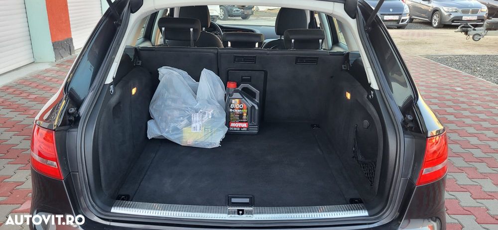 Audi A4 Avant 2.0 TDI DPF quattro Ambition - 33