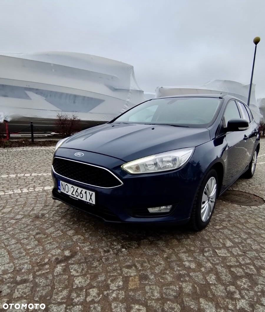Ford Focus 1.5 TDCi SYNC Edition - 13