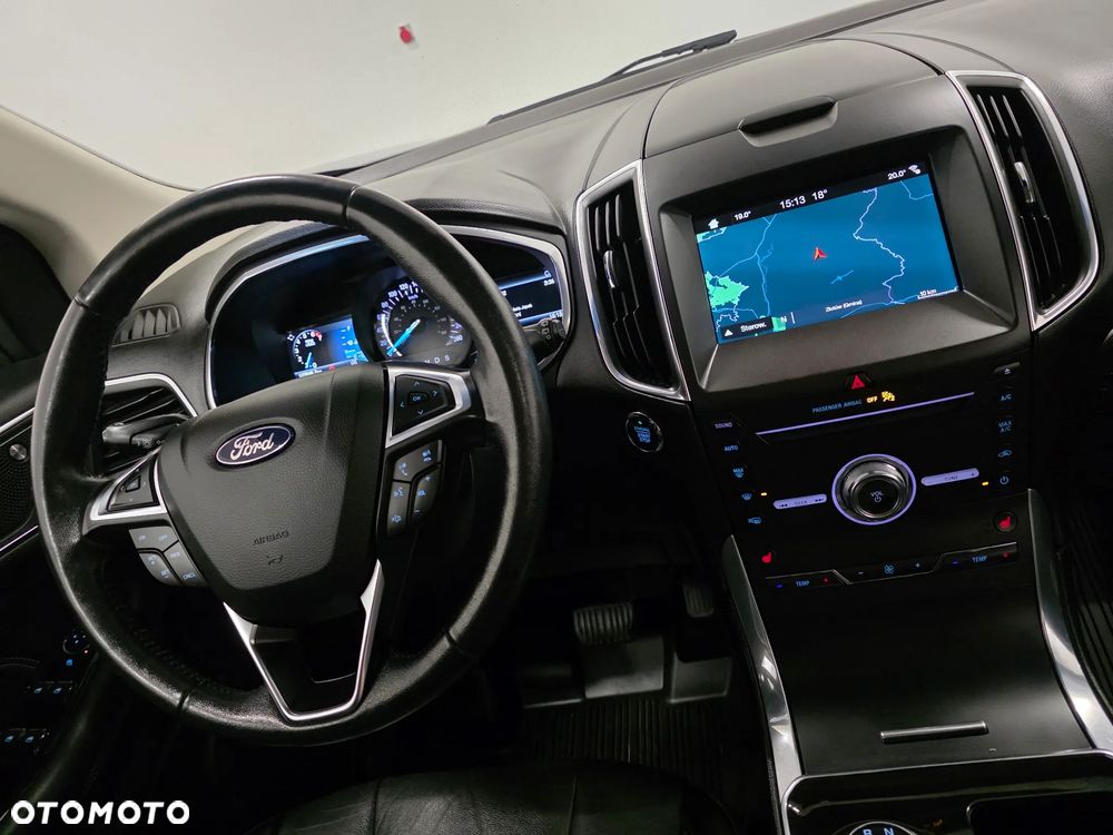 Ford Edge 2.0 EcoBlue Bi-Turbo 4x4 Titanium - 8