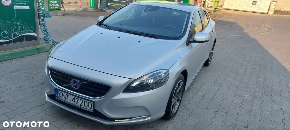 Volvo V40 D2 - 1