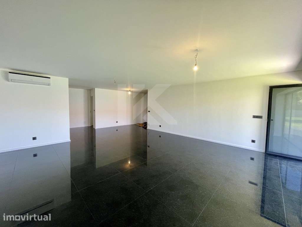 Apartamento T4 com jardim - Ilhéus, Sé, Funchal - Grande imagem: 5/37