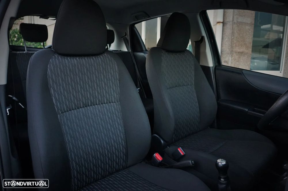 Toyota Yaris 1.0 VVT-i Comfort+AC - 19