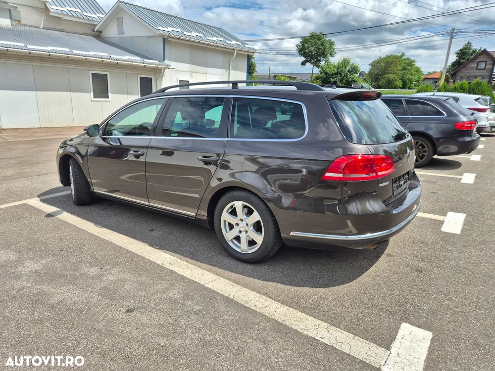 Volkswagen Passat 2.0 TDI BlueMotion Technology Comfortline - 2