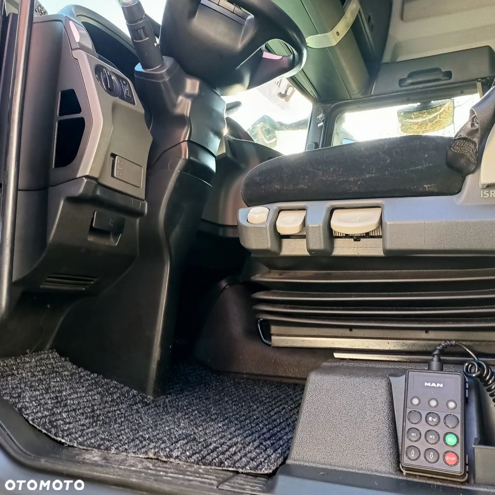 MAN TGX - 9