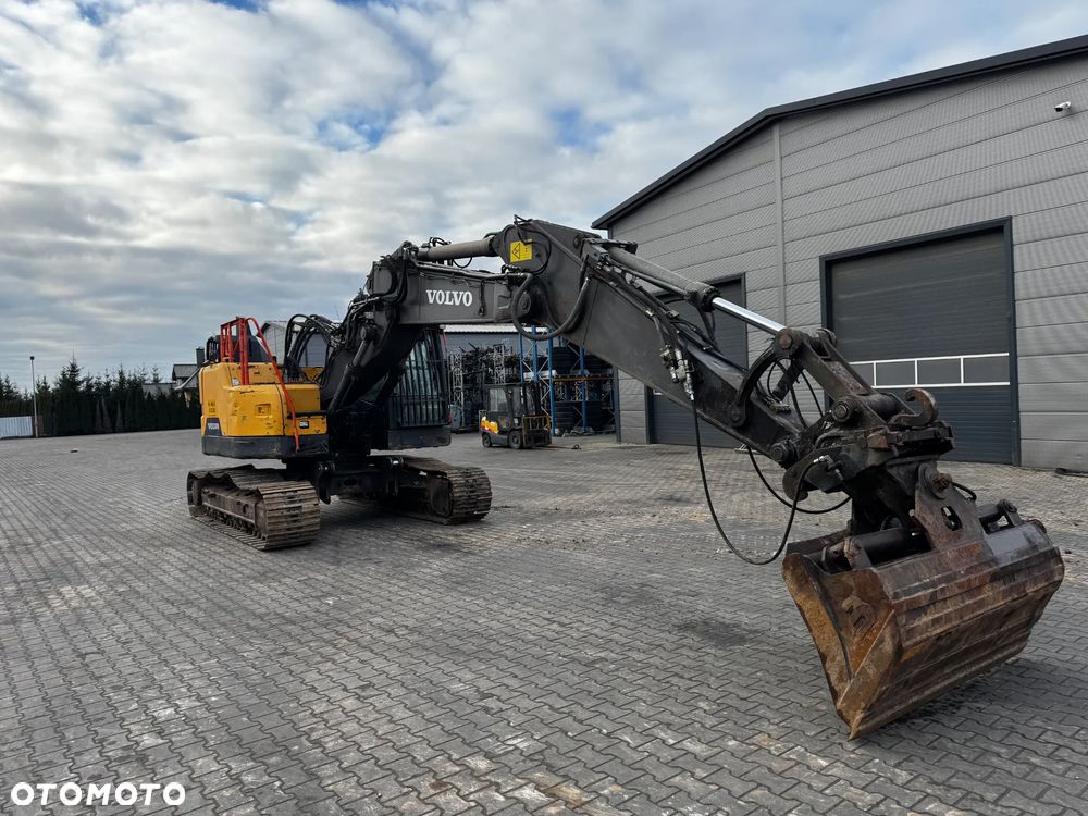 Volvo Excavator ECR235EL