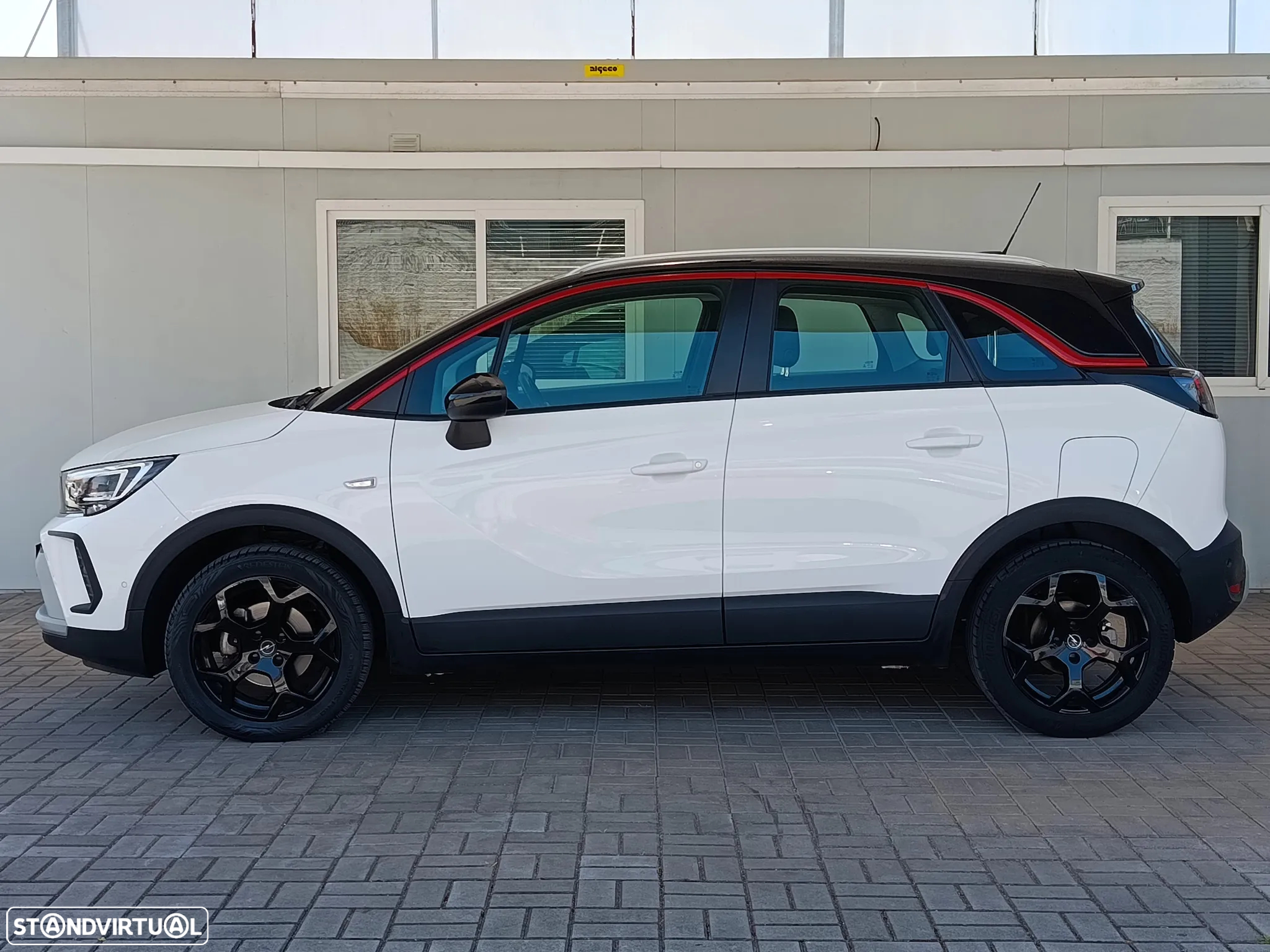 Opel Crossland X - 25