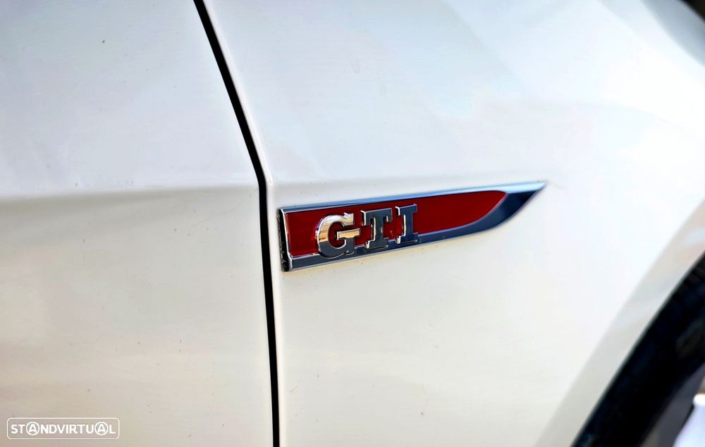 VW Golf 2.0 TSi GTi - 24
