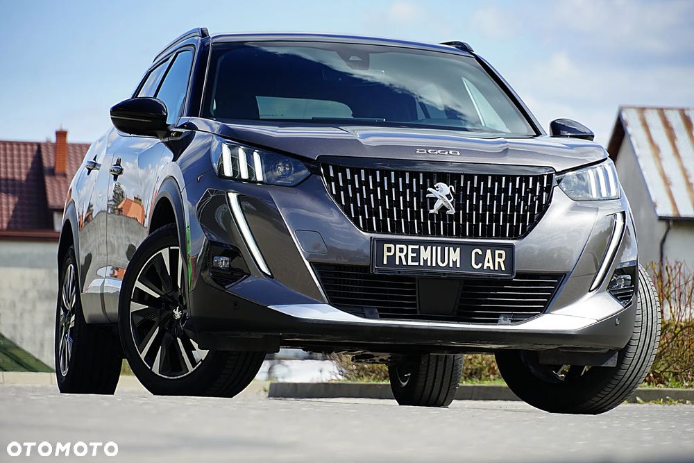 Peugeot 2008 PureTech 130 EAT8 GT - 11