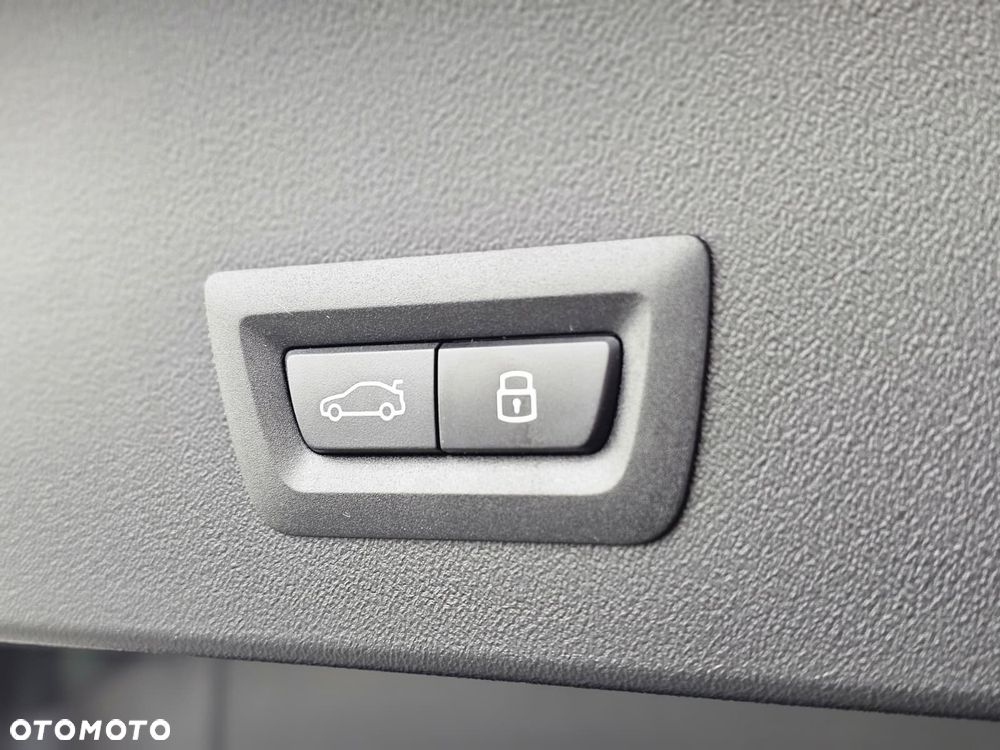 BMW X3 20 xDrive - 17