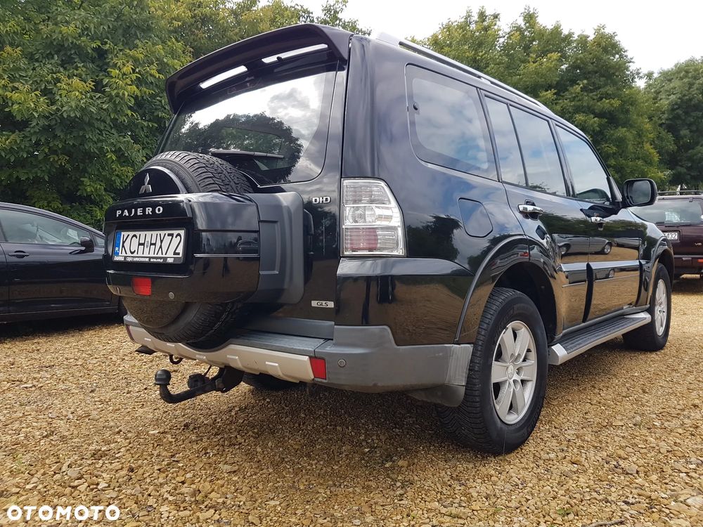 Mitsubishi Pajero 3.2 DI-D Automatik Intense - 3