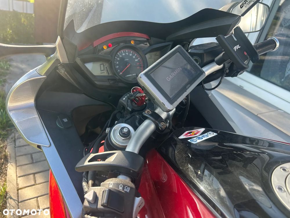 Honda VFR - 3