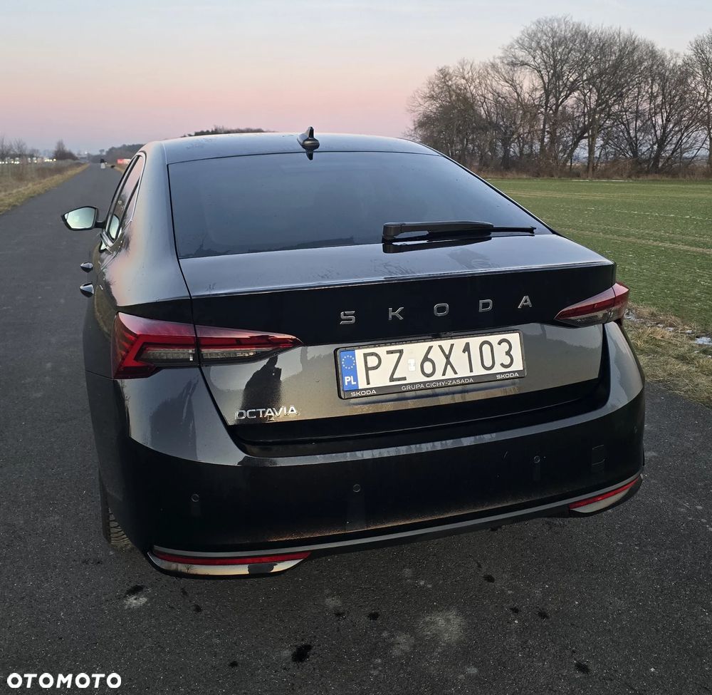 Skoda Octavia 1.5 TSI Selection - 5