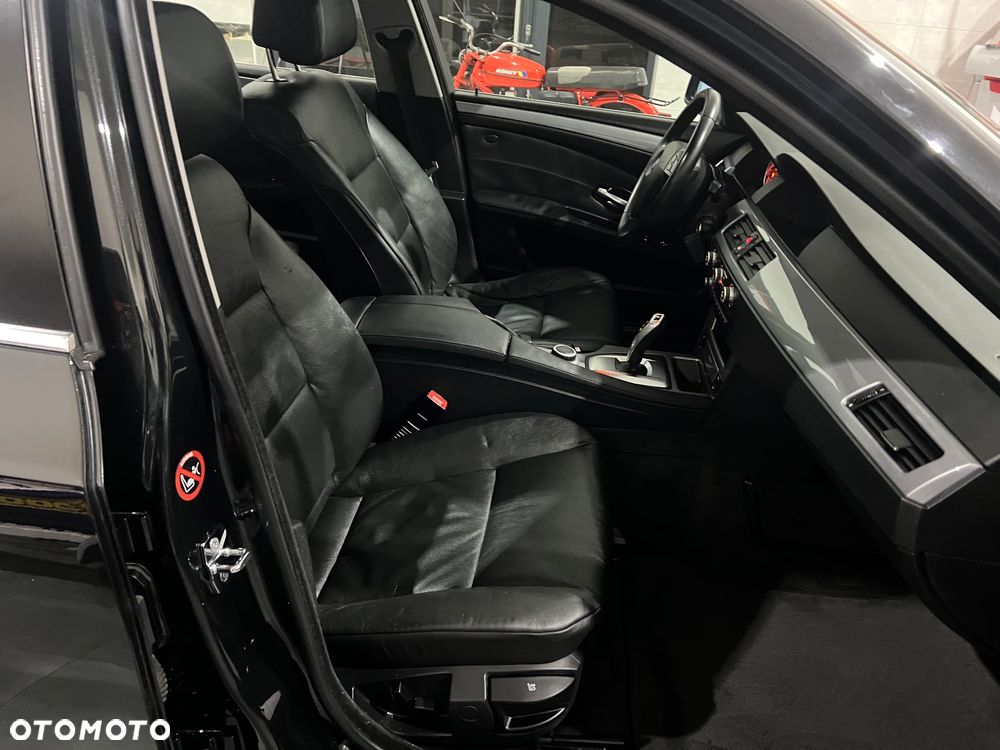 BMW Seria 5 520d Edition Fleet Sport - 30