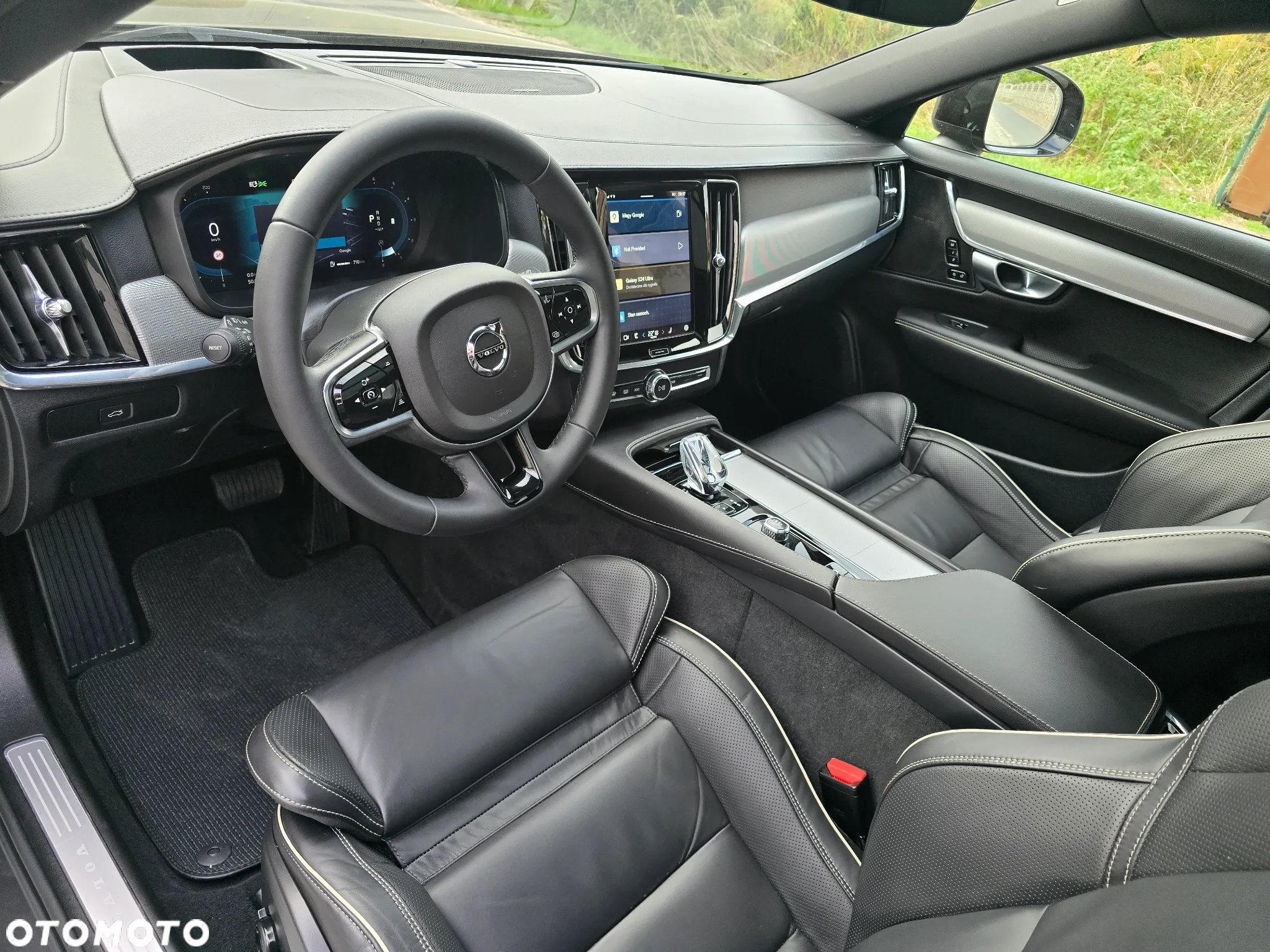 Volvo V90 Cross Country B4 D AWD Ultimate - 19