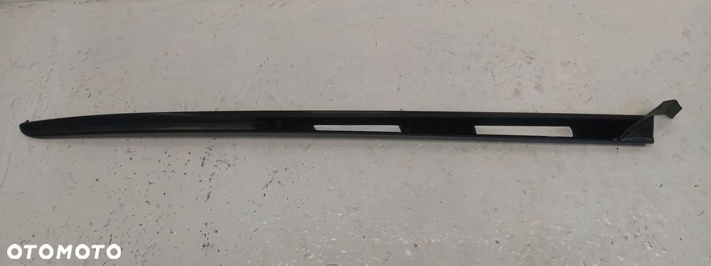 PEUGEOT 3008 II LISTWA SZYBY CZOŁOWEJ PRAWA - 2