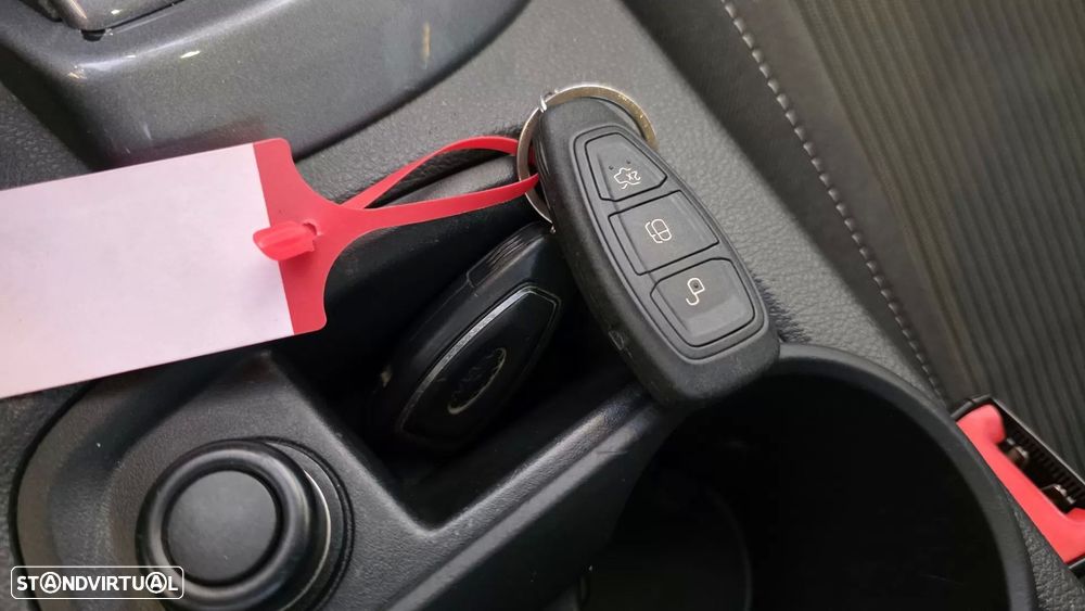 Ford Focus SW 1.6 TDCi Titanium - 47