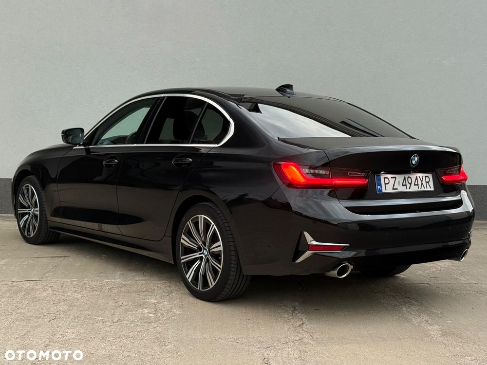 BMW Seria 3 320d xDrive Luxury Line - 3