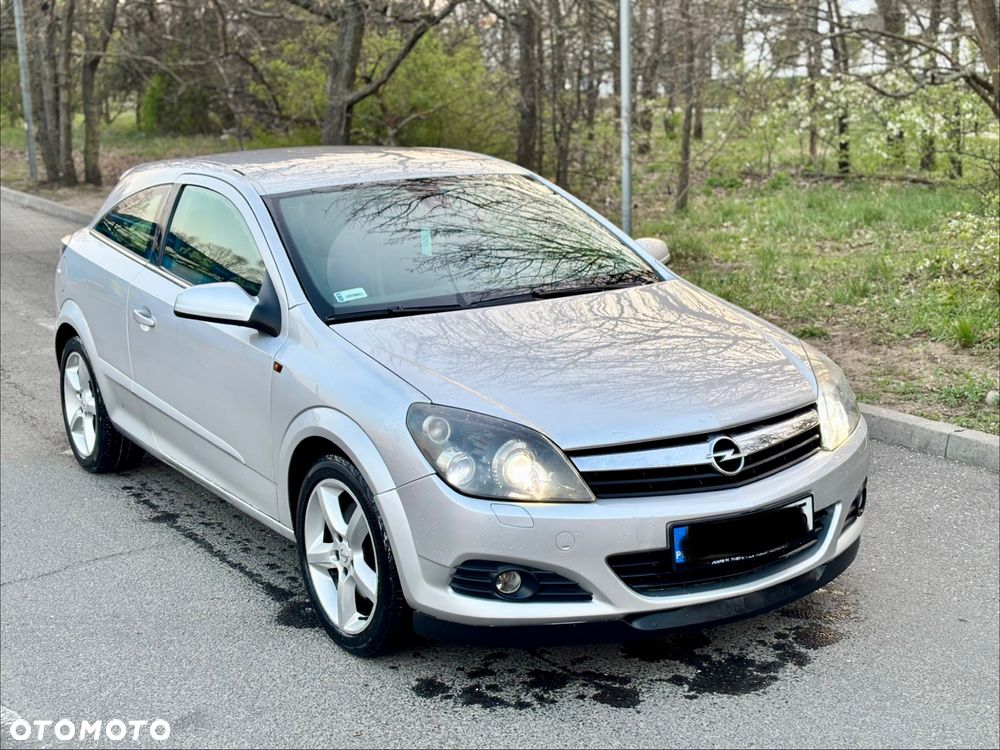 Opel Astra 2.0 T Sport - 1