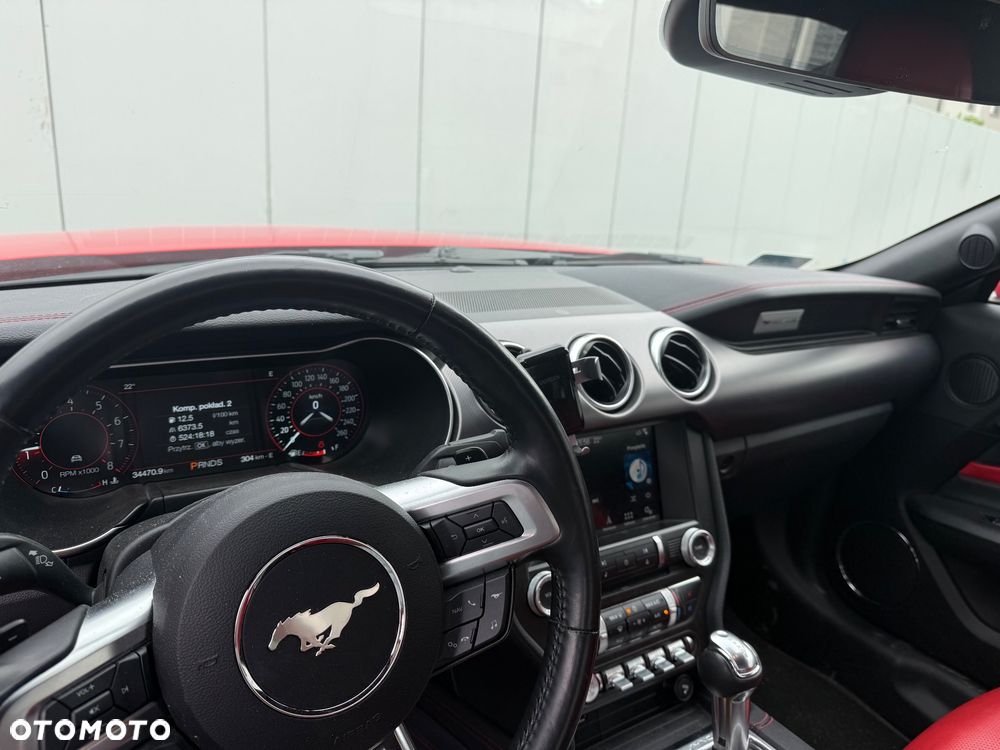 Ford Mustang 5.0 V8 GT - 11