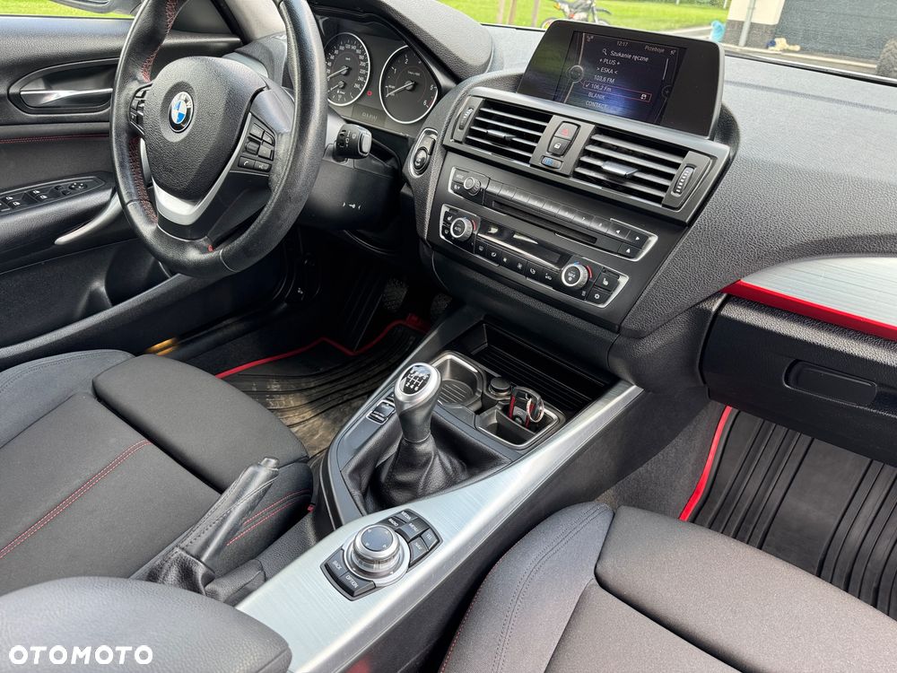 BMW Seria 1 118d Sport Line - 28