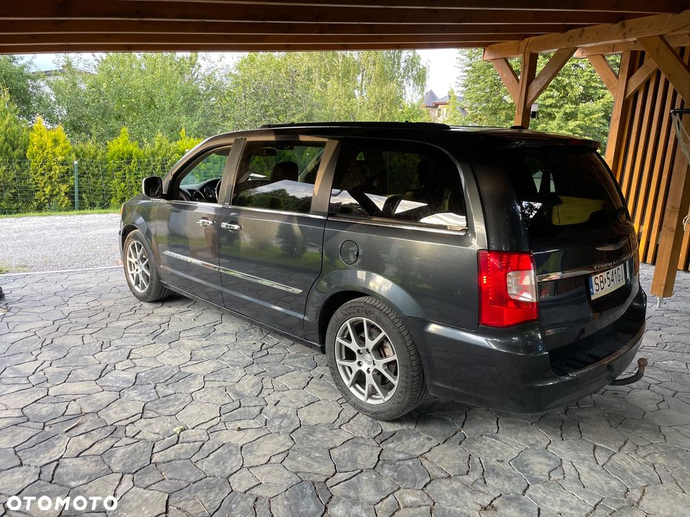Chrysler Town & Country 3.6 Touring - 5