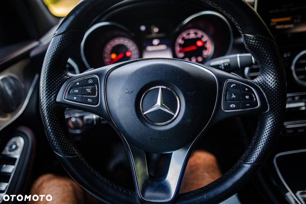 Mercedes-Benz GLC AMG 43 4Matic 9G-TRONIC - 12