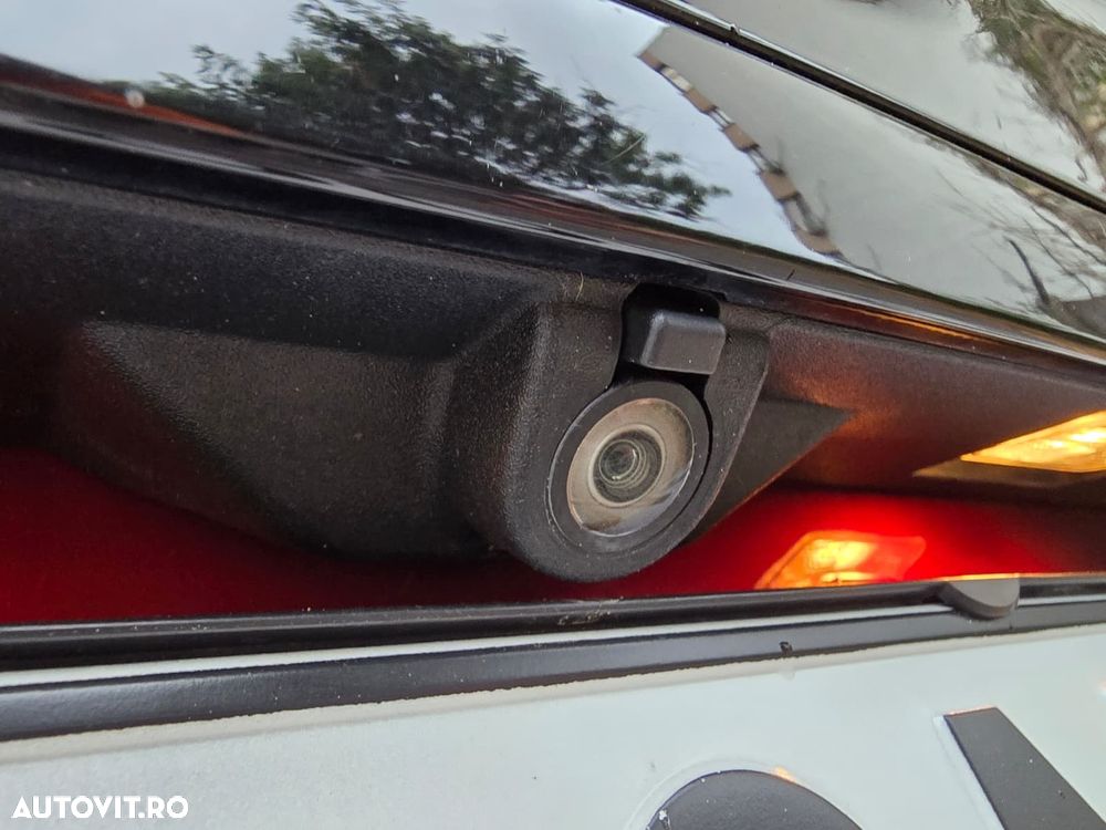 Ford Edge 2.0 Panther A8 AWD ST Line - 38