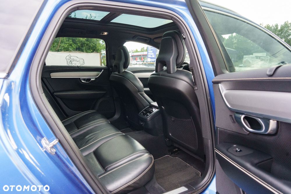 Volvo V90 D4 Geartronic R Design - 29