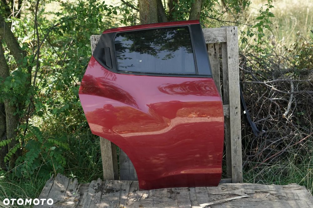 Drzwi tył tylne prawe Nissan Juke I F15 NAH