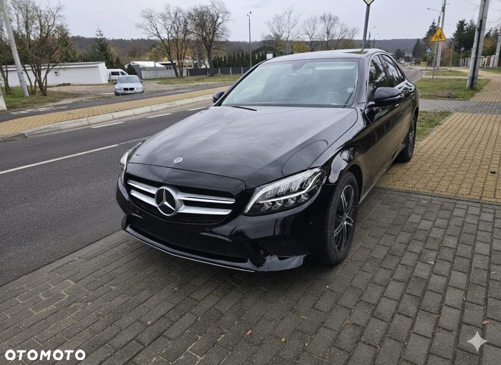 Mercedes-Benz Klasa C 180 9G-TRONIC - 1