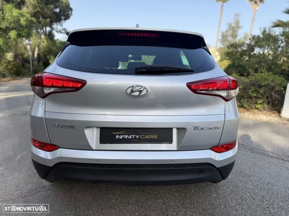 Hyundai Tucson 1.7 CRDi Premium DCT - 5