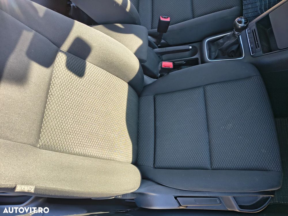Volkswagen Golf Plus - 20