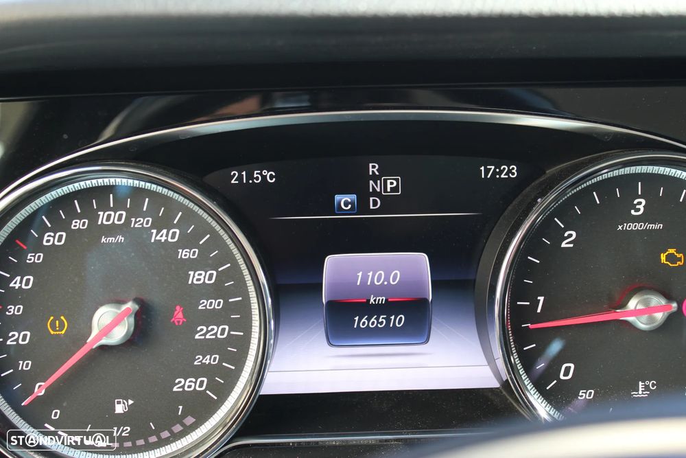 Mercedes-Benz E 220 d Avantgarde - 7