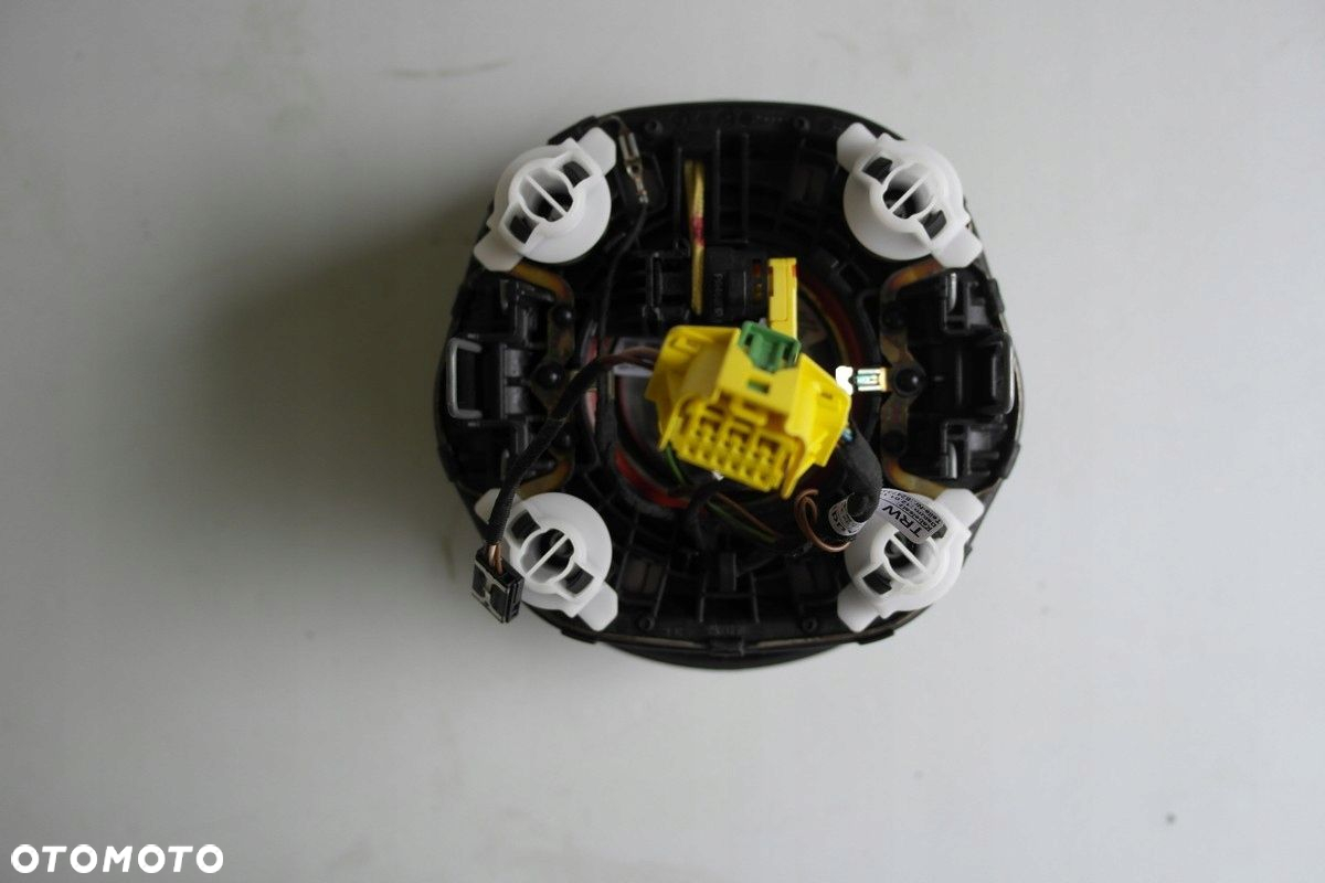 KIEROWNICA AIRBAG AUDI S3 RS3 A3 A4 B8 S4 RS4 A5 S5 RS5 SQ3 Q3 Q5 SQ5 A6 S6 - 7