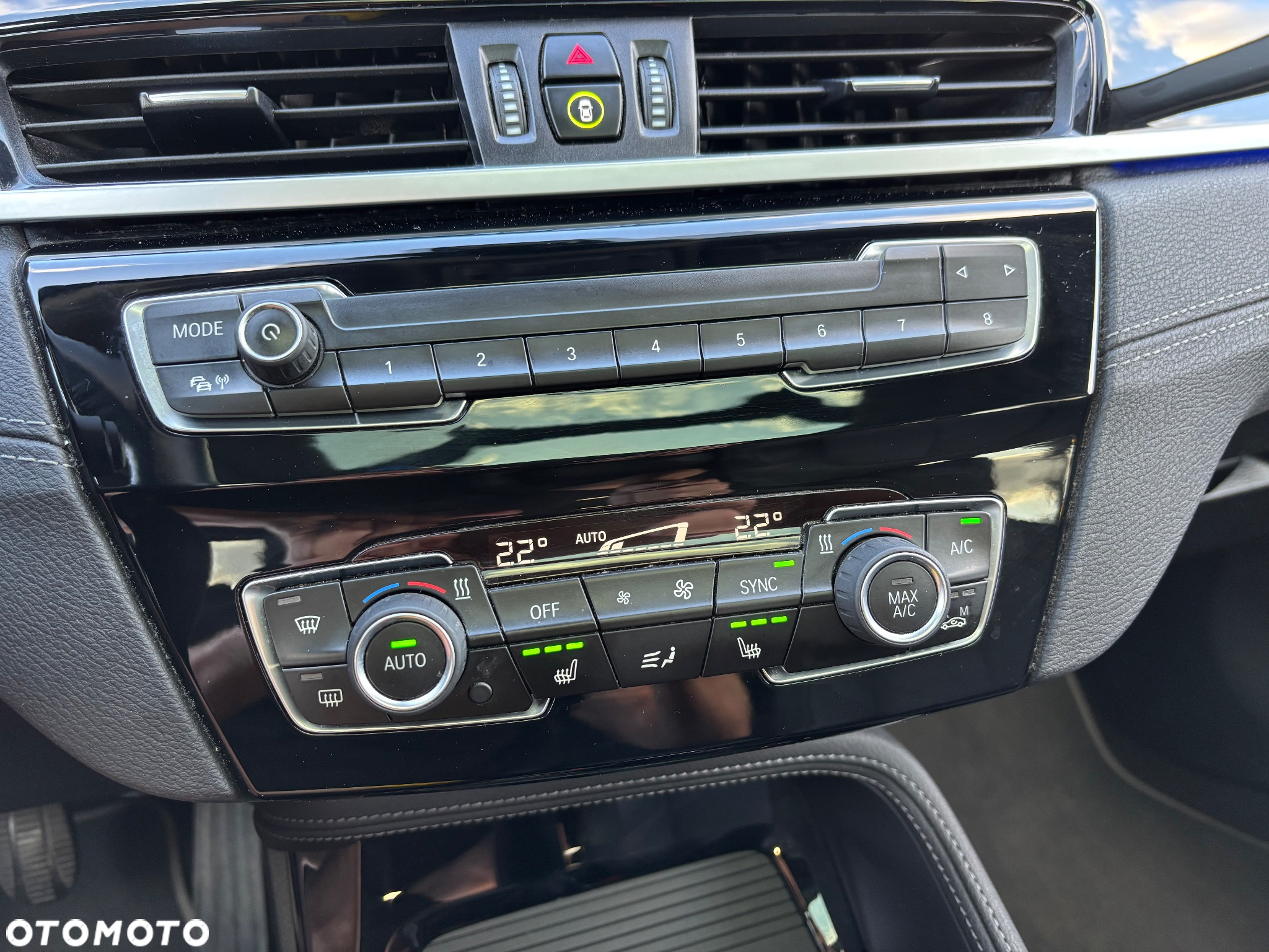 BMW X2 sDrive18d Edition GoldPlay - 33
