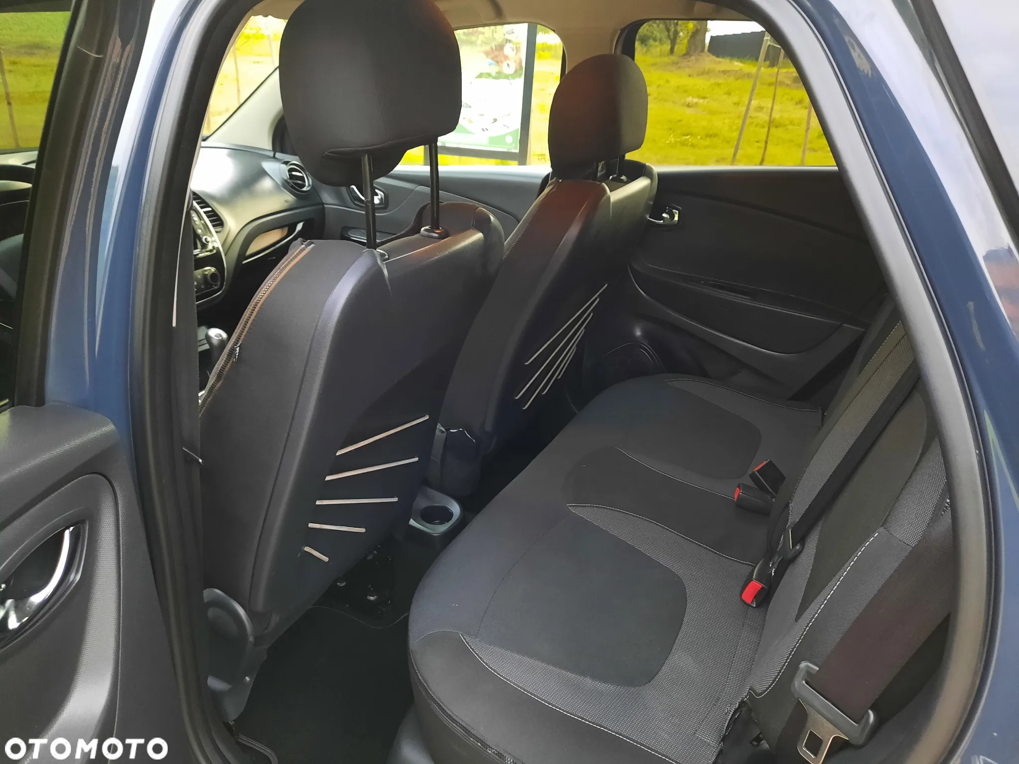 Renault Captur - 12