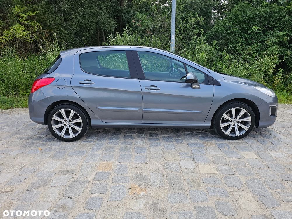 Peugeot 308 155 THP Allure - 12