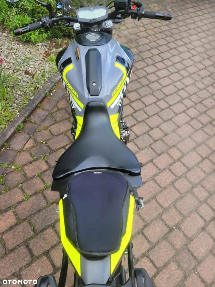 Yamaha MT - 5