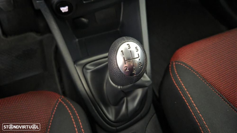 Renault Clio - 10