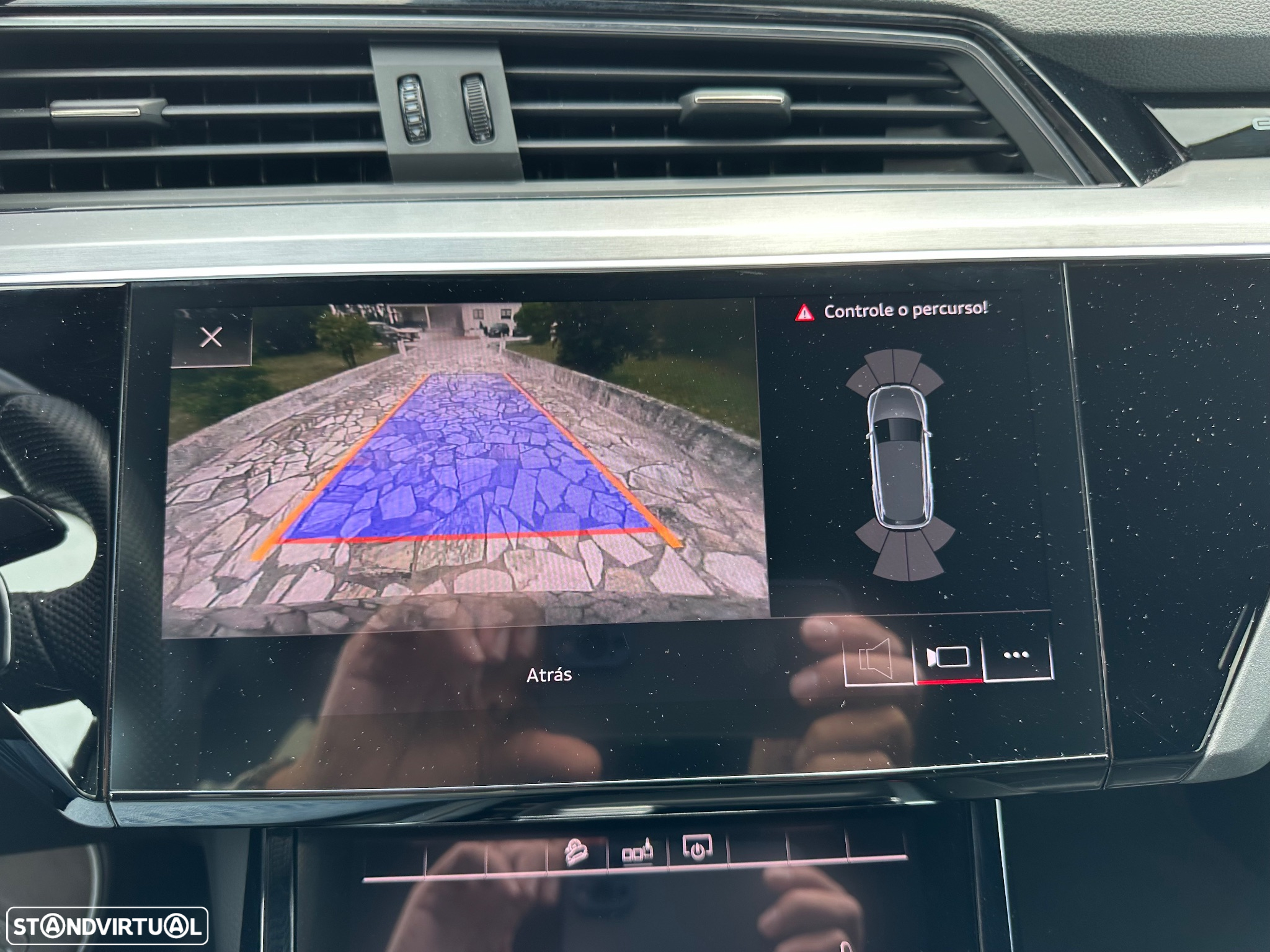 Audi e-tron 55 quattro S line - 35