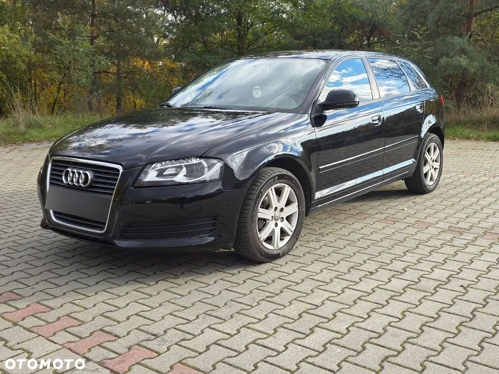 Audi A3 Sportback 2.0 TDI DPF Ambition - 1