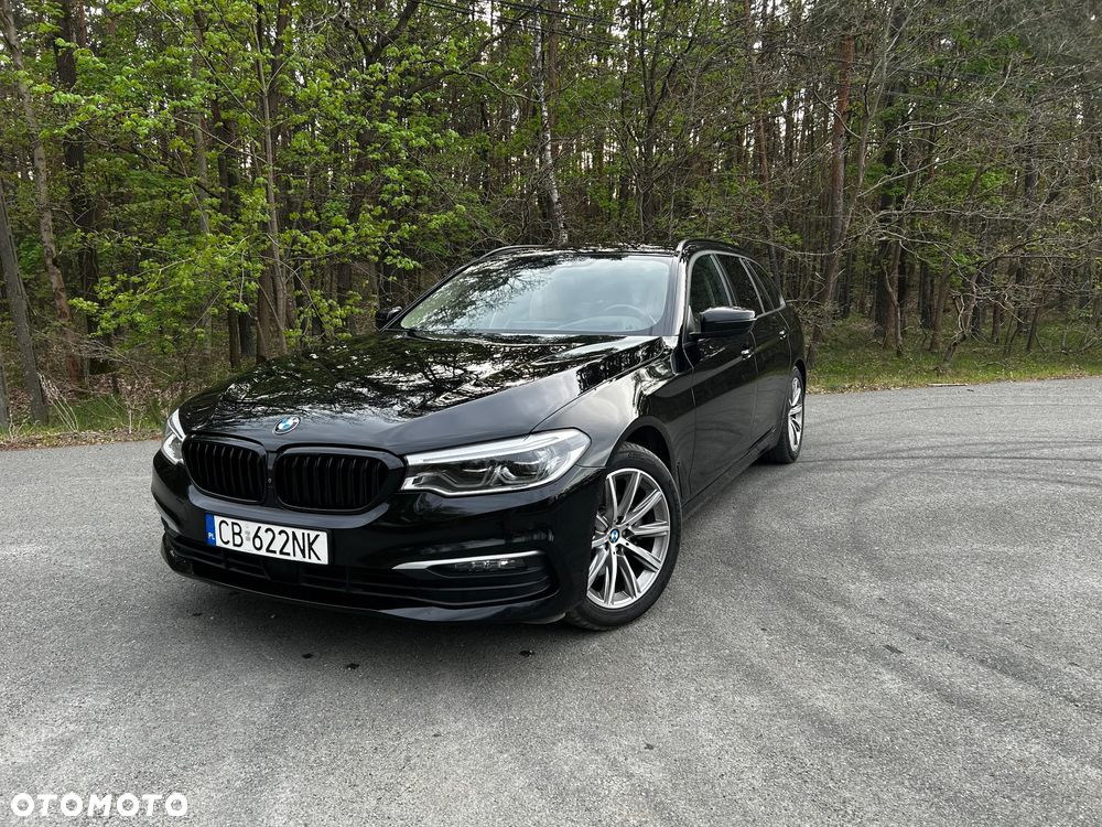 BMW Seria 5 520d xDrive - 1