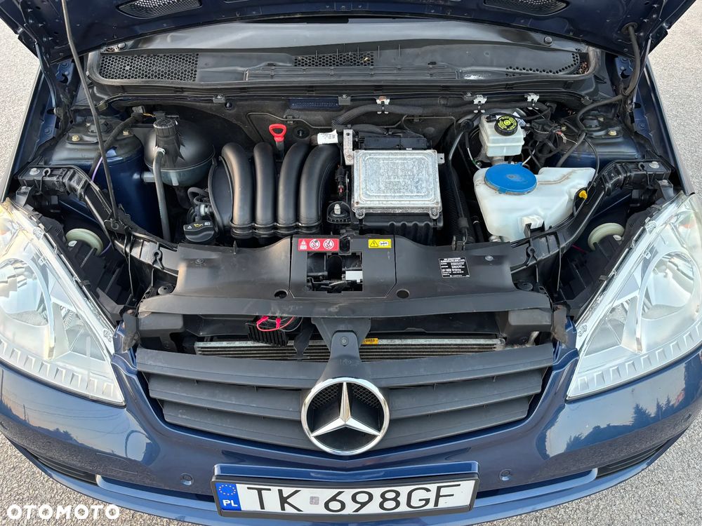 Mercedes-Benz Klasa A 160 BlueEFFICIENCY Elegance Special Edition - 22